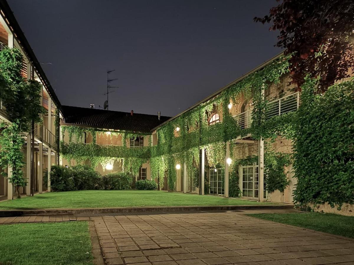 B&B Morindino Design Milano Exterior foto